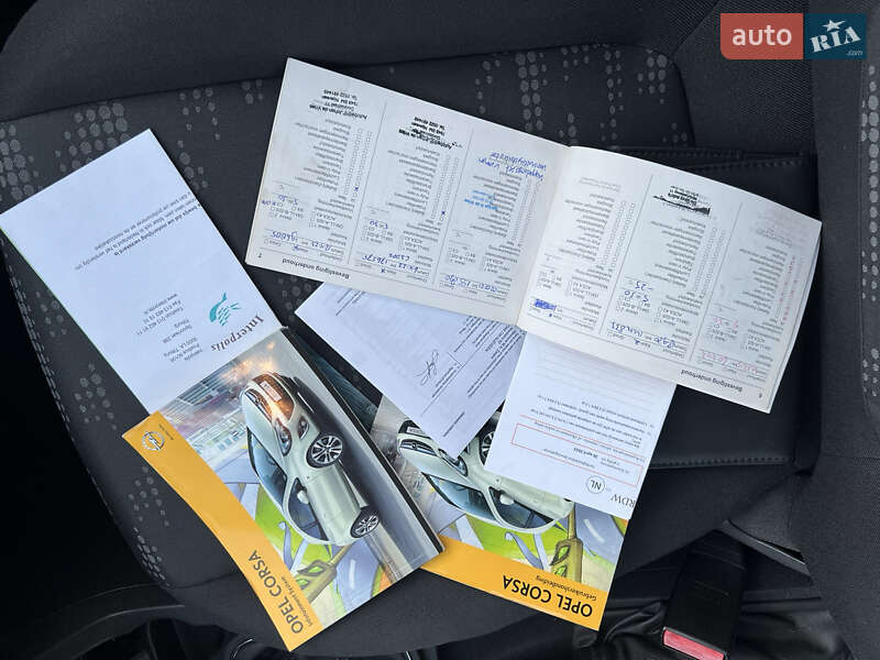 Хэтчбек Opel Corsa 2013 в Сумах