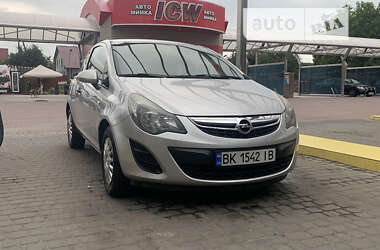 Хэтчбек Opel Corsa 2013 в Ровно