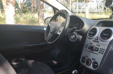 Хэтчбек Opel Corsa 2012 в Кропивницком