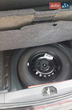 Хэтчбек Opel Corsa 2012 в 