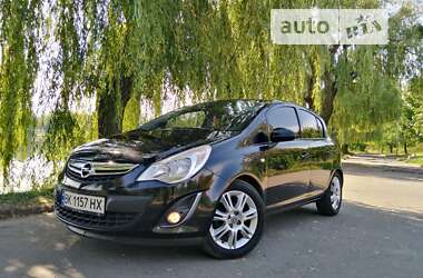 Хетчбек Opel Corsa 2011 в Рівному