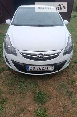 Хетчбек Opel Corsa 2014 в Білогір'ї