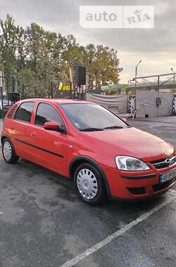 Хэтчбек Opel Corsa 2004 в Виннице