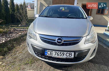 Хэтчбек Opel Corsa 2011 в 