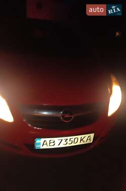 Хэтчбек Opel Corsa 2008 в 