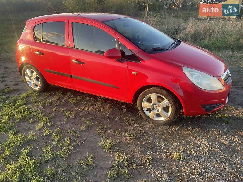 Хэтчбек Opel Corsa 2007 в Ивано-Франковске