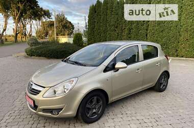 Хетчбек Opel Corsa 2009 в Тернополі