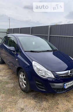 Хетчбек Opel Corsa 2011 в Черкасах