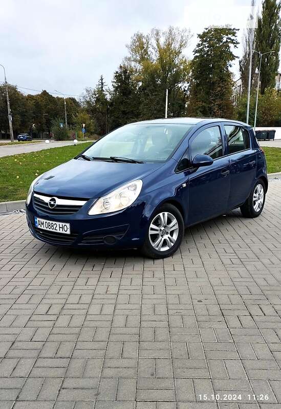 Хетчбек Opel Corsa 2009 в Житомирі