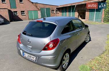 Хэтчбек Opel Corsa 2012 в Киеве