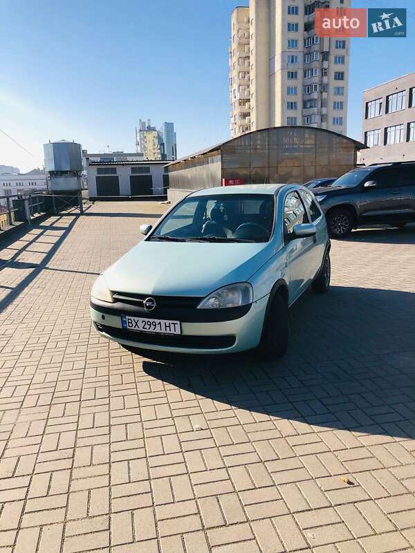 Хэтчбек Opel Corsa 2001 в Хмельницком