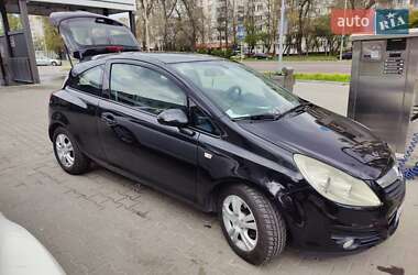 Хэтчбек Opel Corsa 2008 в 