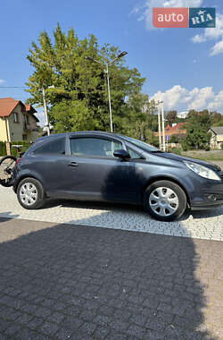 Хетчбек Opel Corsa 2009 в Львові