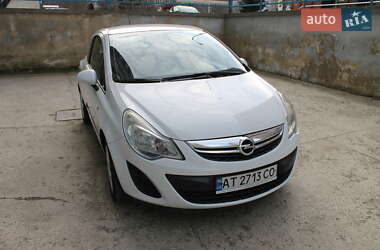 Хэтчбек Opel Corsa 2012 в Ивано-Франковске