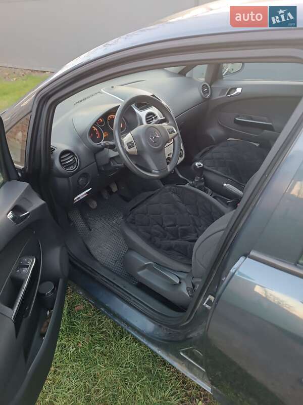 Opel Corsa 2008