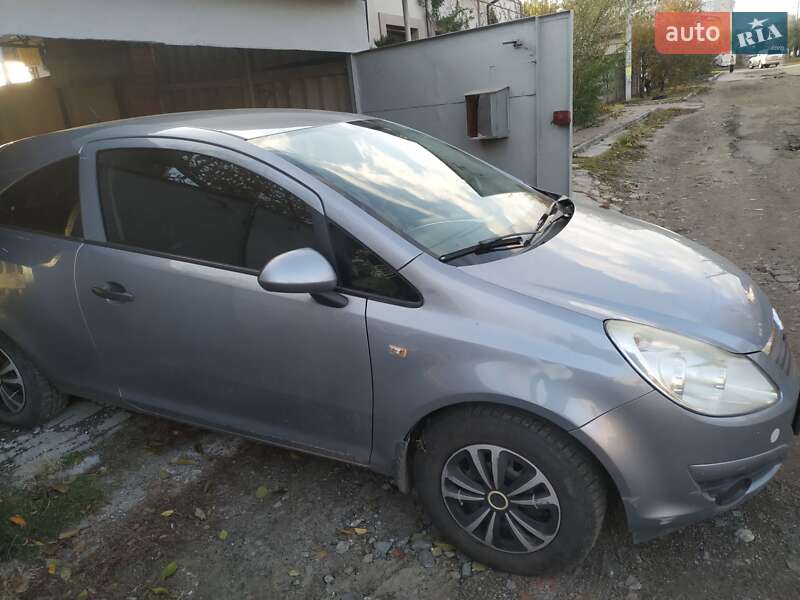 Хетчбек Opel Corsa 2008 в Дніпрі