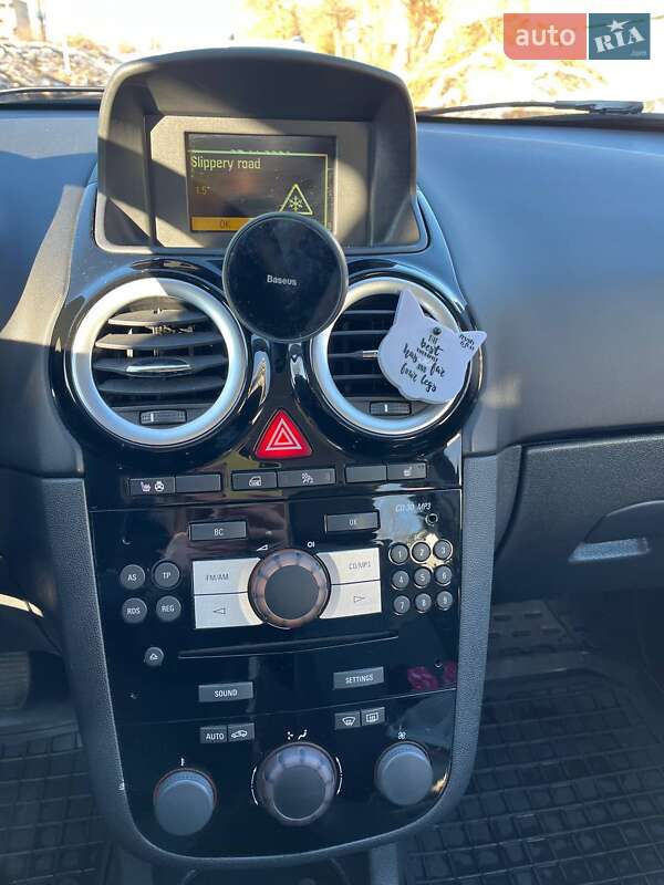 Хэтчбек Opel Corsa 2010 в Киеве фото 17 Хэтчбек Opel Corsa 2010 в Киеве