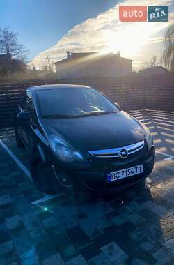 Хэтчбек Opel Corsa 2014 в Каменке-Бугской