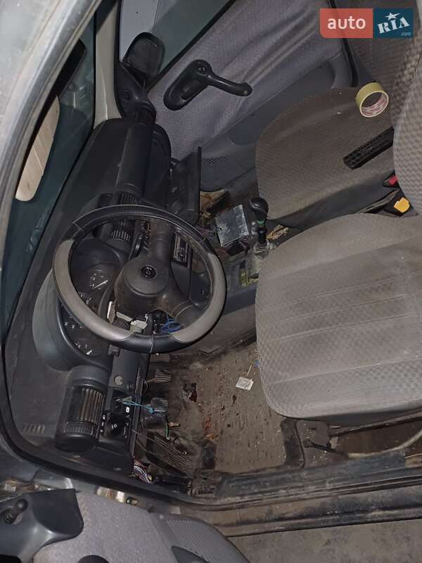 Хэтчбек Opel Corsa 1993 в Днепре
