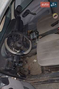 Хэтчбек Opel Corsa 1993 в 