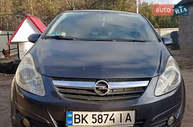 Хэтчбек Opel Corsa 2008 в Заречном