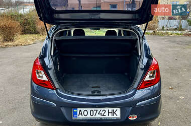 Хетчбек Opel Corsa 2008 в Мукачевому