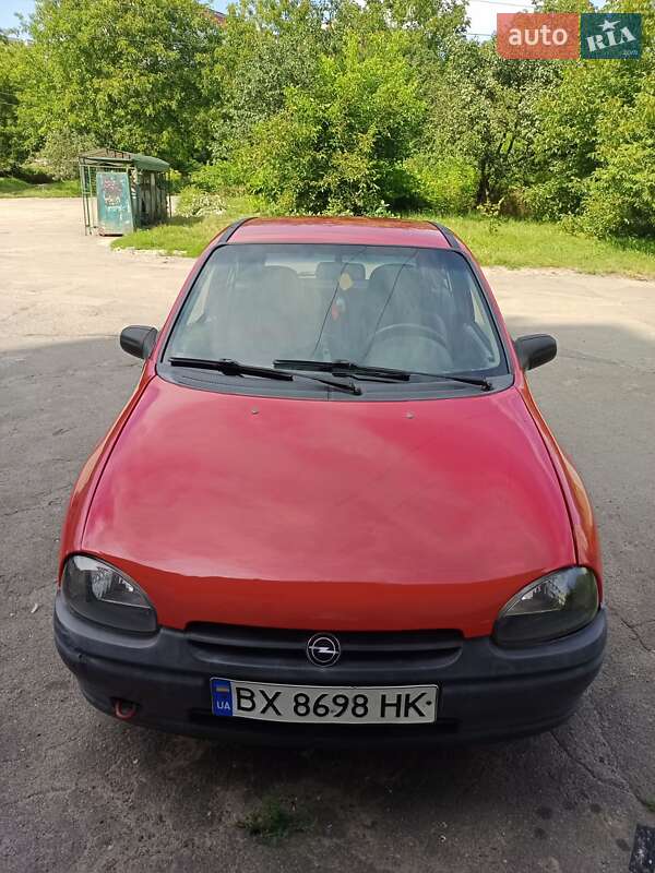 Хетчбек Opel Corsa 1994 в Хмельницькому