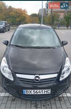 Хетчбек Opel Corsa 2009 в Летичіві