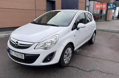 Хетчбек Opel Corsa 2013 в Дніпрі