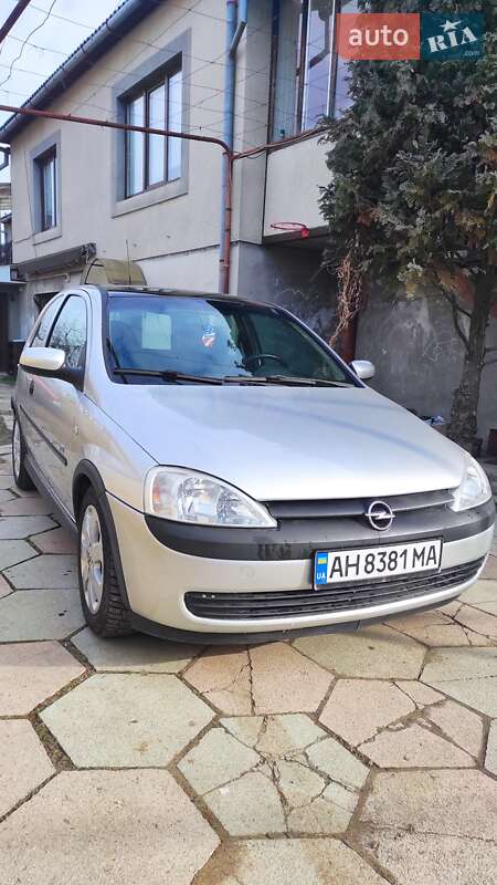 Opel Corsa 2001