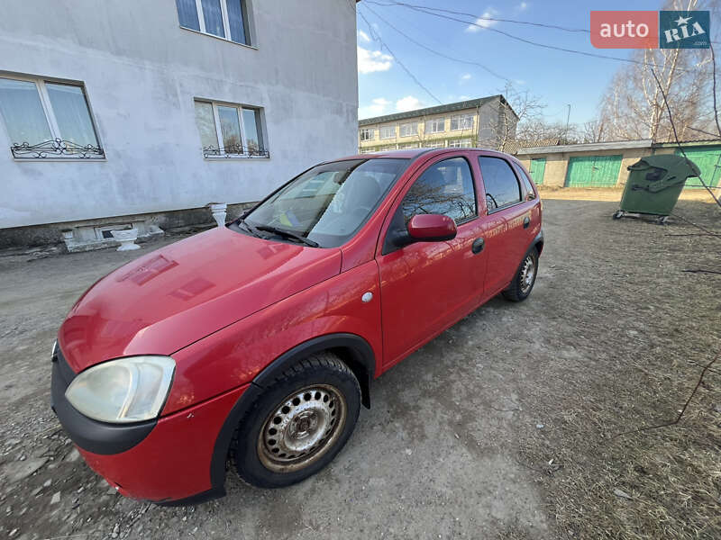 Хэтчбек Opel Corsa 2002 в Львове
