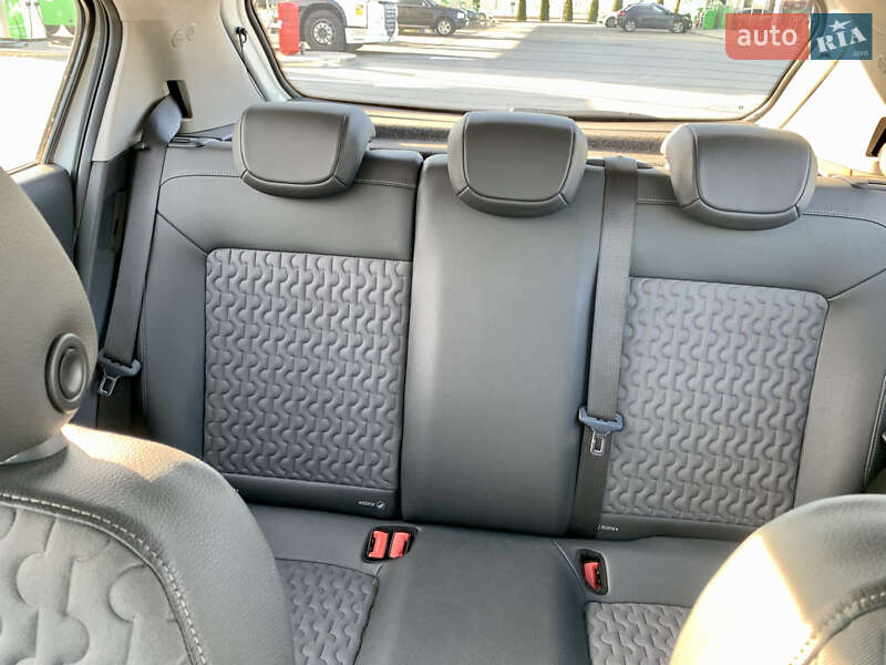 Хетчбек Opel Corsa 2012 в Боярці