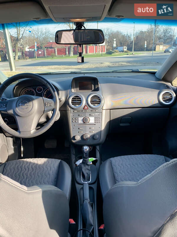 Хетчбек Opel Corsa 2012 в Боярці