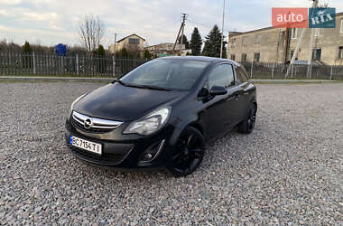 Хэтчбек Opel Corsa 2014 в 