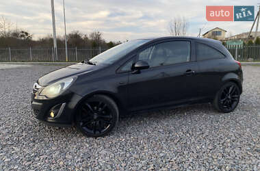 Хэтчбек Opel Corsa 2014 в 