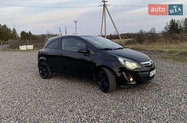 Хэтчбек Opel Corsa 2014 в 
