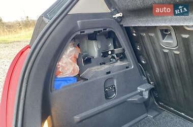Хэтчбек Opel Corsa 2014 в 