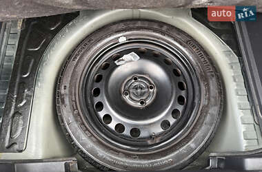 Хэтчбек Opel Corsa 2008 в 