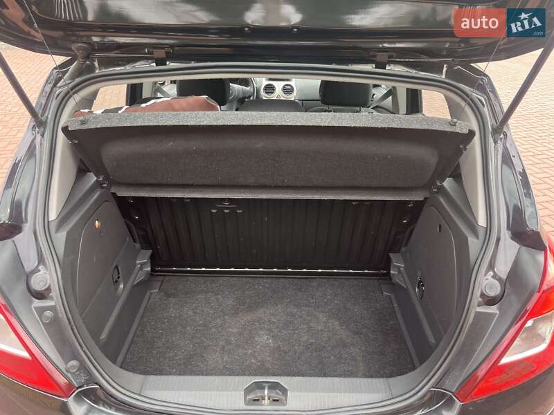 Хетчбек Opel Corsa 2009 в Хмельницькому