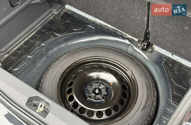 Хетчбек Opel Corsa 2013 в 