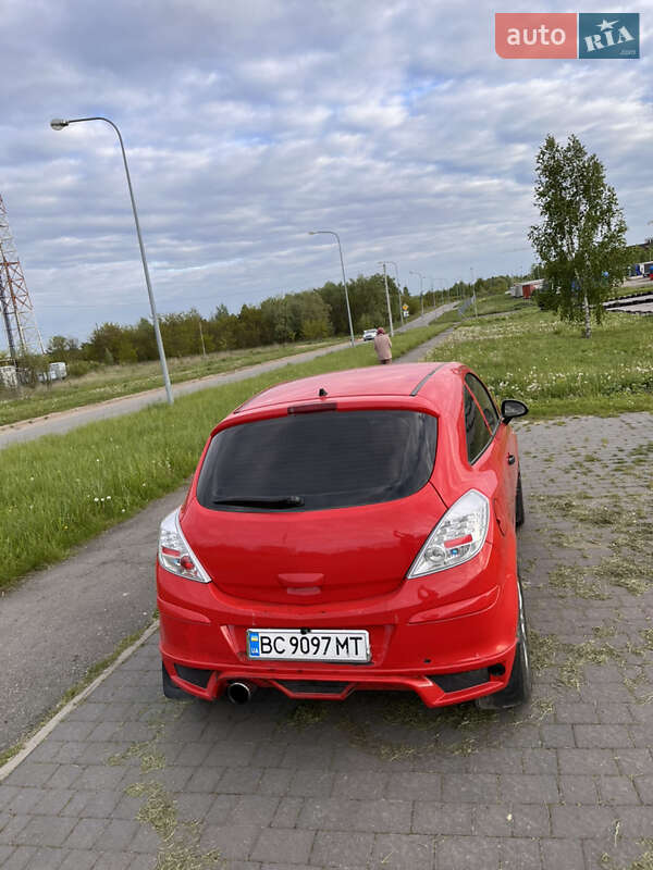 Хэтчбек Opel Corsa 2009 в Львове