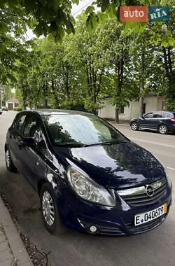 Хэтчбек Opel Corsa 2009 в 