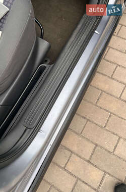 Хэтчбек Opel Corsa 2003 в 