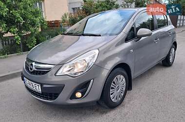 Хетчбек Opel Corsa 2011 в Луцьку