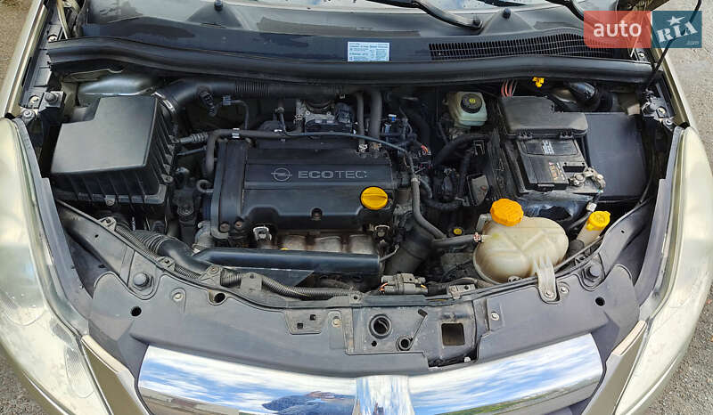 Хэтчбек Opel Corsa 2008 в Львове фото 7 Хэтчбек Opel Corsa 2008 в Львове
