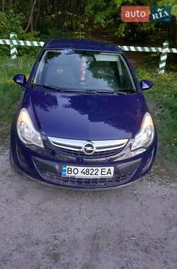 Хэтчбек Opel Corsa 2011 в Чорткове