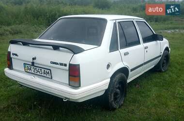 Седан Opel Corsa 1987 в 
