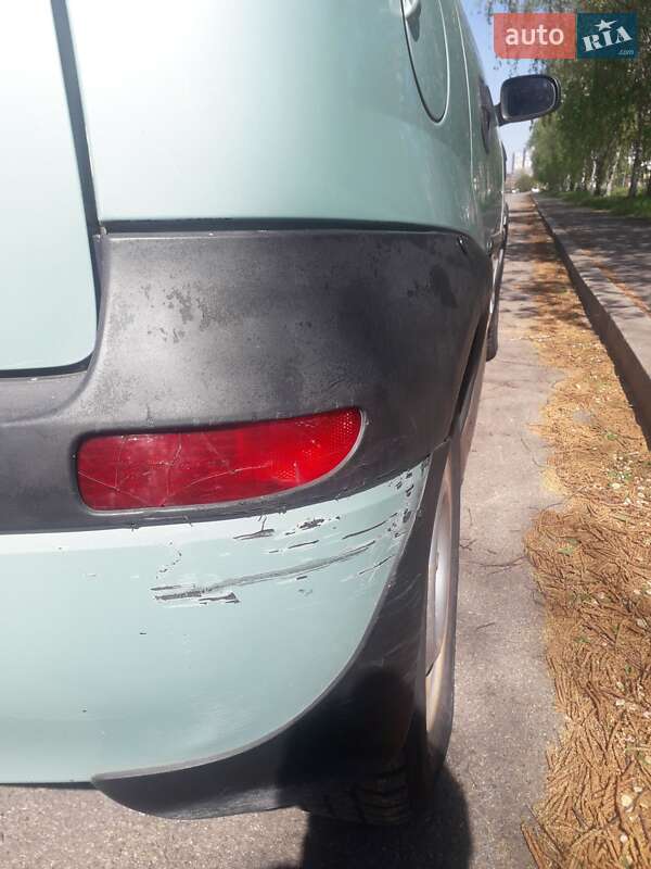 Хэтчбек Opel Corsa 2002 в Запорожье