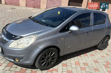 Хэтчбек Opel Corsa 2007 в Ивано-Франковске
