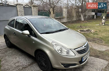 Хетчбек Opel Corsa 2008 в 